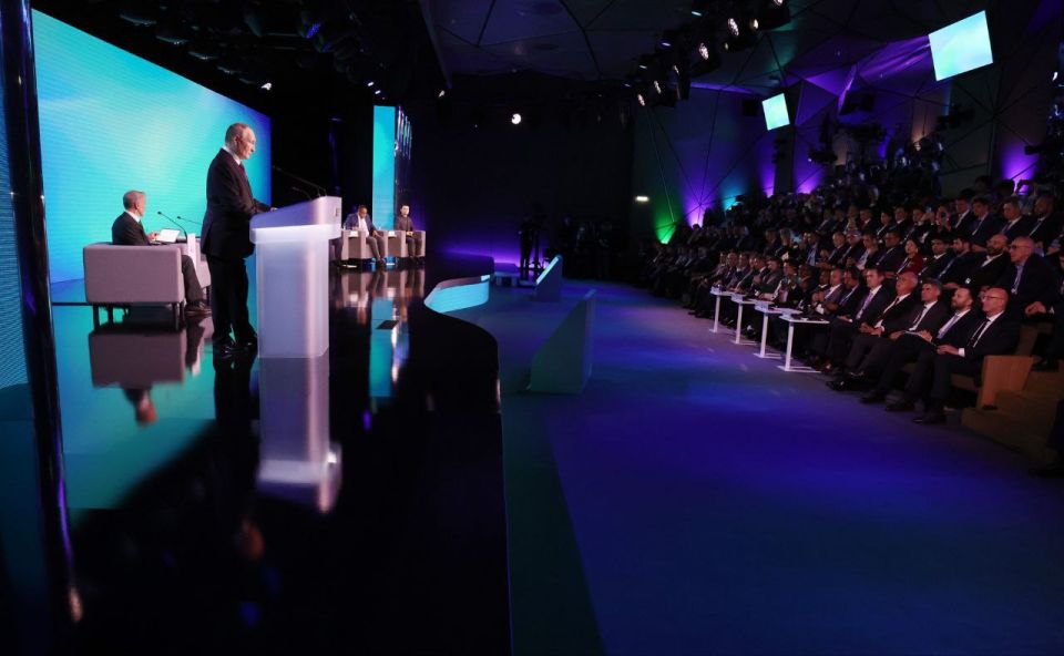 19     X         Artificial Intelligence Journey 2025     , , ,    , ...