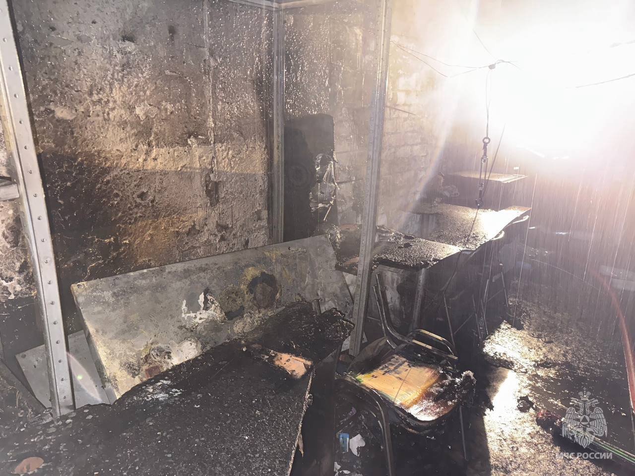 Не допустили распространения огня Не допустили распространения огня