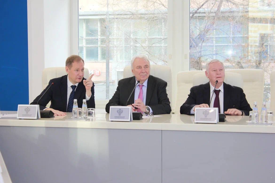 В Казначействе России состоялась лекция-диалог с одними из основоположников промышленной и экономической системы России В Казначействе России состоялась лекция-диалог с одними из основоположников промышленной и экономической системы России