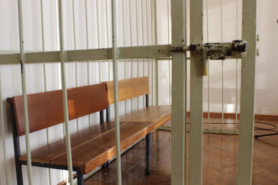 Хотел вернуть, но потратил сам: в Конаково задержан похититель денег с чужой карты