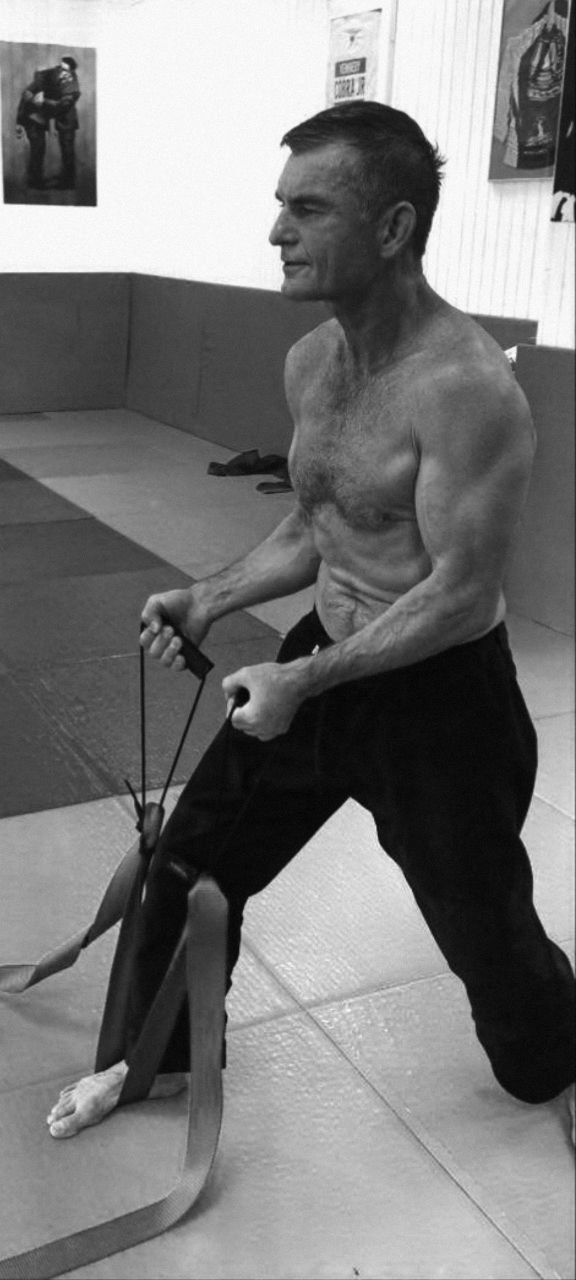 ТВЕРДЬ-Ъ - тренировочная система для обычных людей необычной эффективности! ТВЕРДЬ-Ъ - тренировочная система для обычных людей необычной эффективности!