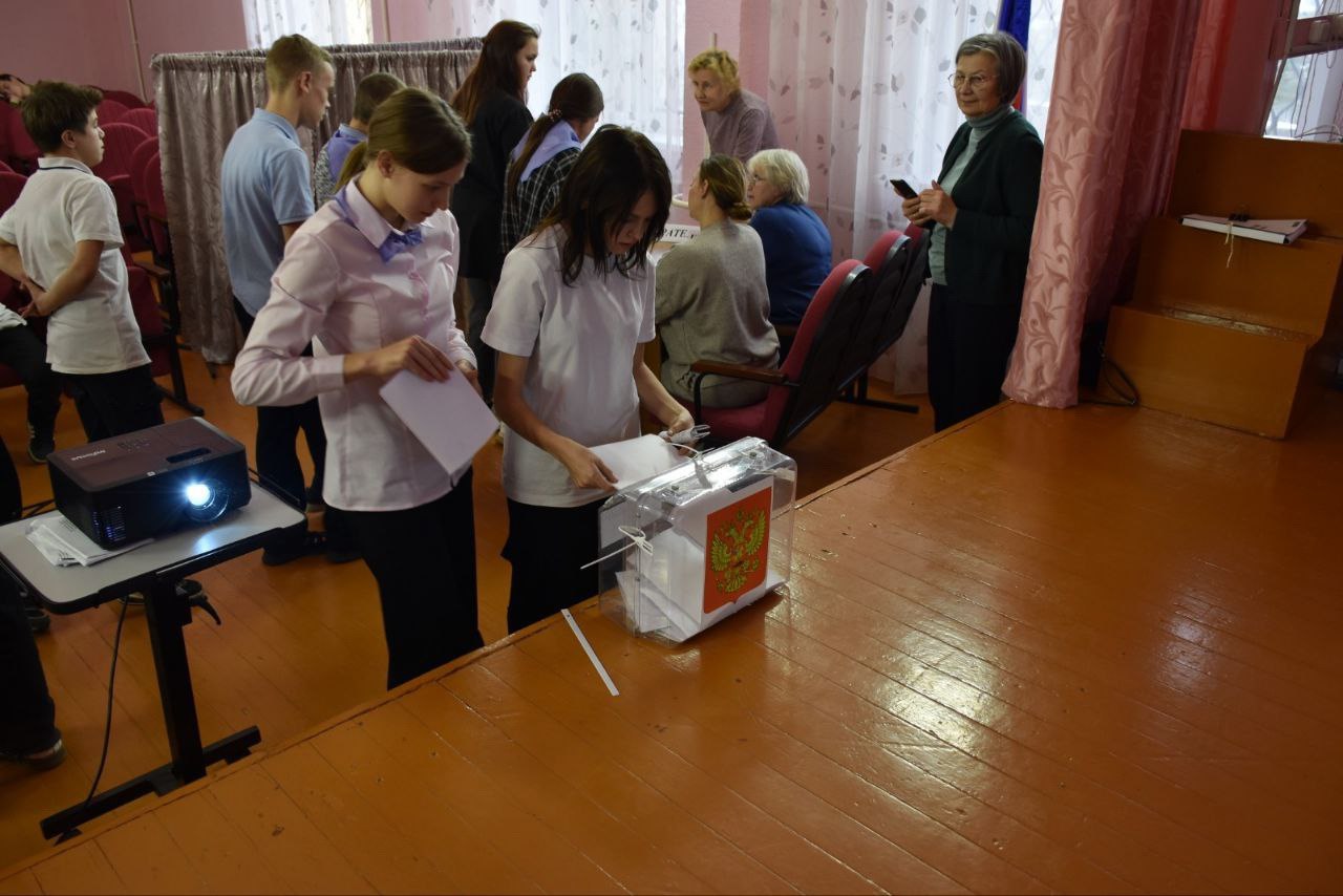 В Тверской области прошли правовые игры для будущих избирателей В Тверской области прошли правовые игры для будущих избирателей