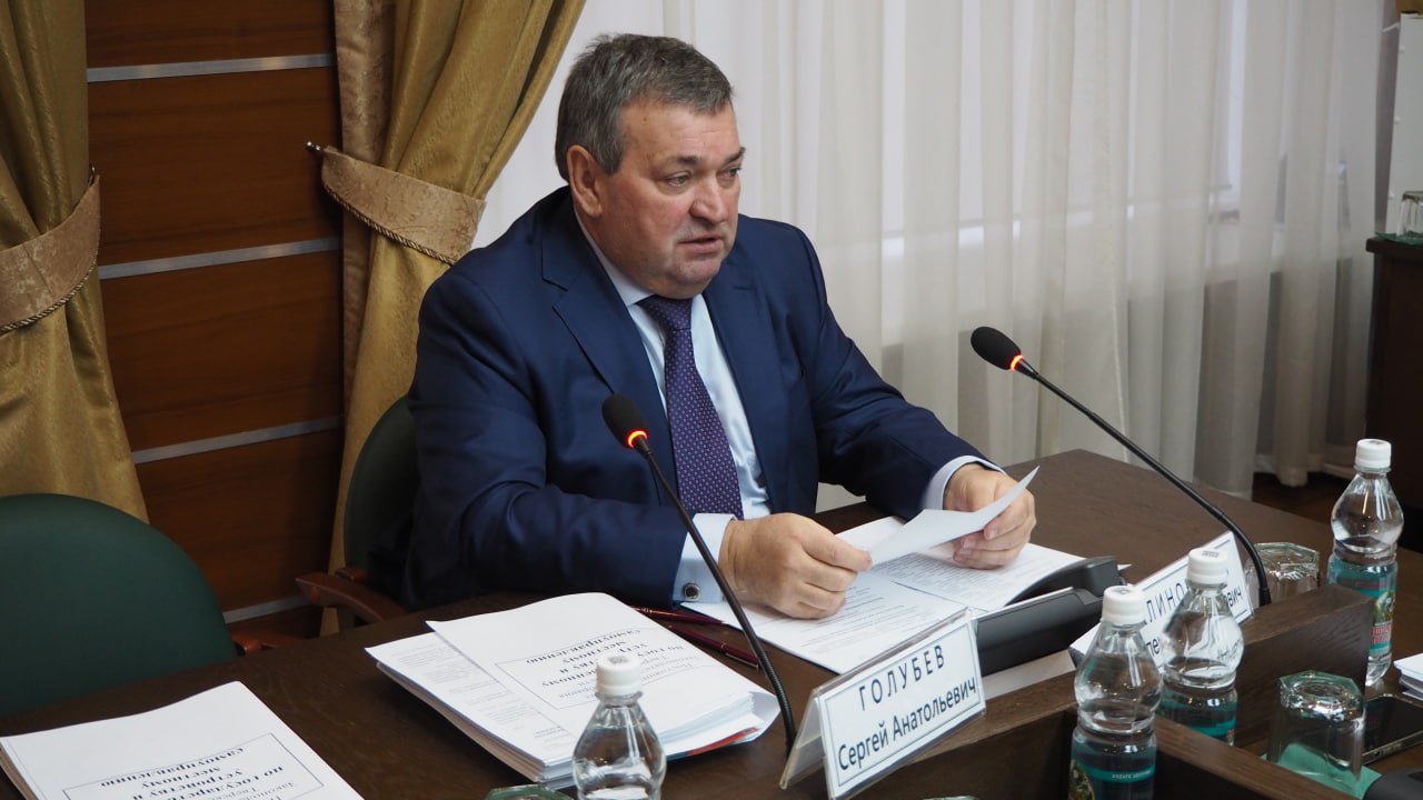 На заседании комитета по госустройству и местному самоуправлению, которое прошло под председательством Александра Клиновского, было рассмотрено 11 вопросов На заседании комитета по госустройству и местному самоуправлению, которое прошло под председательством Александра Клиновского, было рассмотрено 11 вопросов