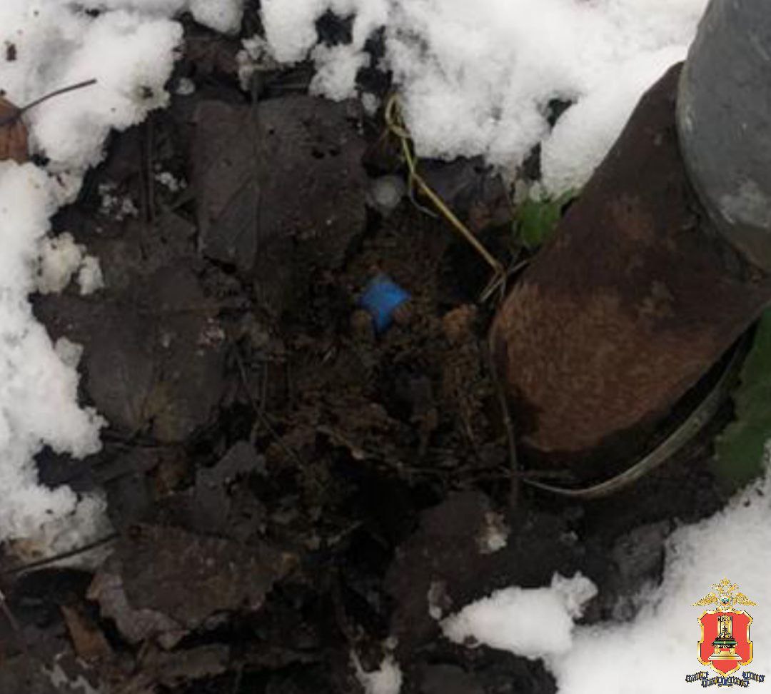 В Кимрах сотрудники полиции задержали наркозакладчика с партией метадона В Кимрах сотрудники полиции задержали наркозакладчика с партией метадона