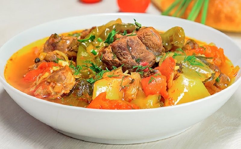 Хашлама с дымком: секреты грузинского блюда, которое покорит каждый стол