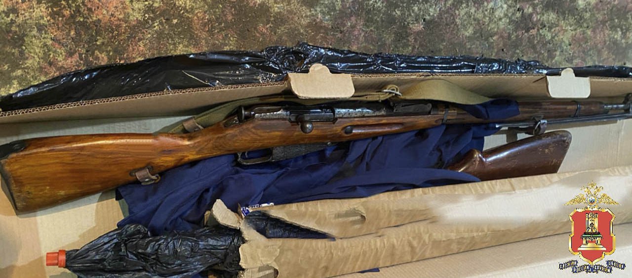 Оружие и боеприпасы времён Великой Отечественной войны изъяла полиция у жителя города Ржева Оружие и боеприпасы времён Великой Отечественной войны изъяла полиция у жителя города Ржева