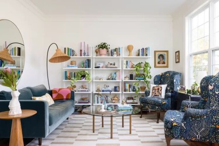 Весенние тренды в интерьере: как освежить пространство с яркими акцентами