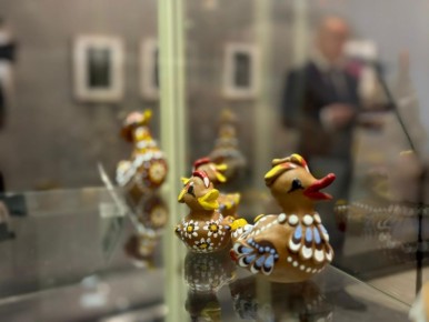    -        ,  50-     ,   ...