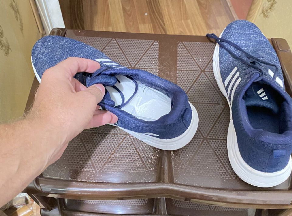 Неочевидные, но полезные способы использования женских прокладок в быту