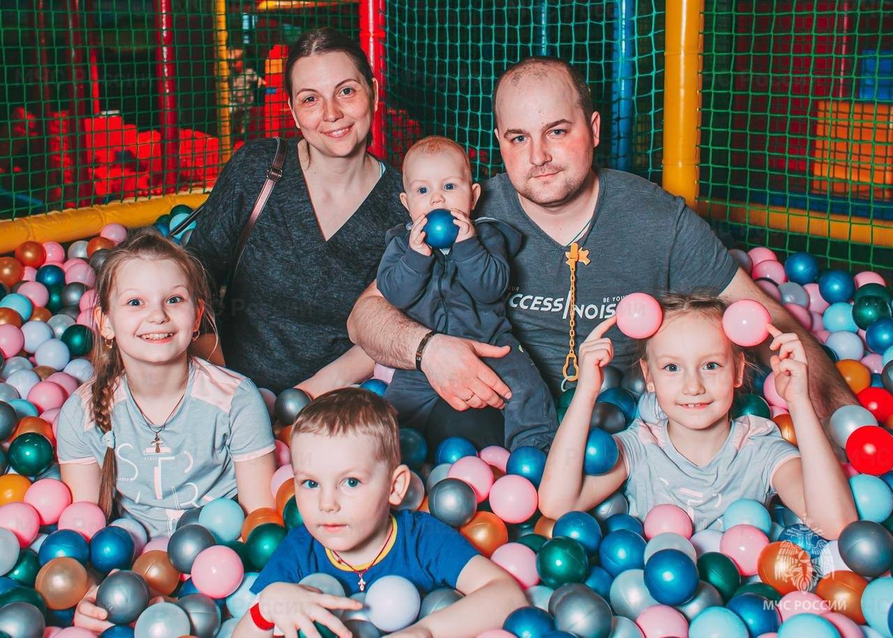 #Ровесники МЧС: Илья Белов о службе, семье и мечтах #Ровесники МЧС: Илья Белов о службе, семье и мечтах