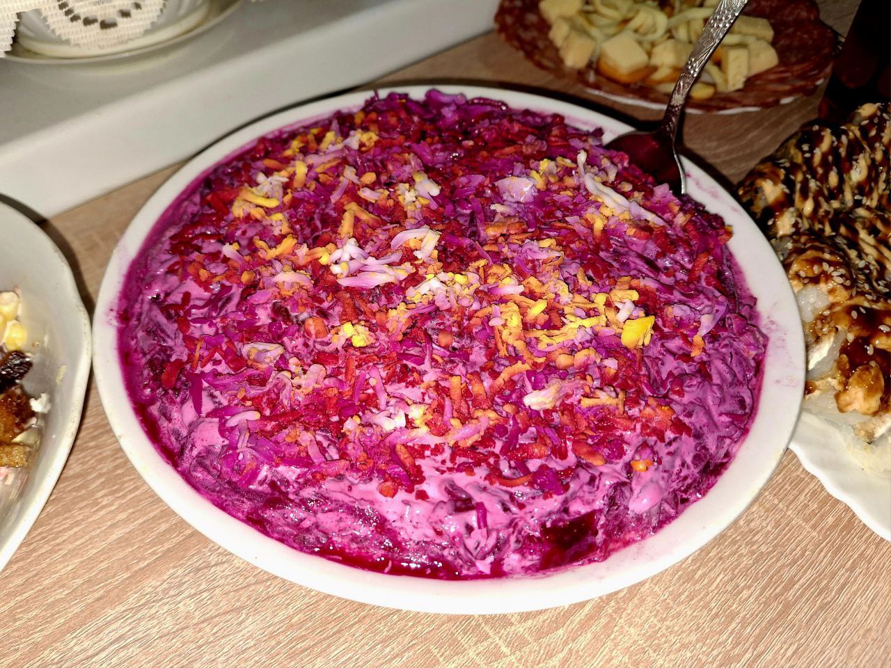 Во сколько обойдётся жителям Тверской области "Селёдка под шубой" к новогоднему столу