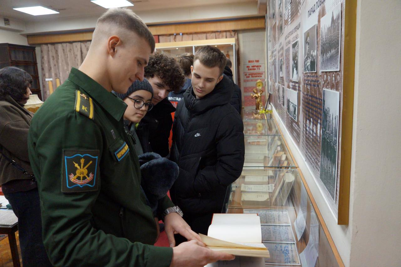 В Твери в Военной академии воздушно-космической обороны имени Маршала Советского Союза Г.К. Жукова состоялся «День будущего офицера» В Твери в Военной академии воздушно-космической обороны имени Маршала Советского Союза Г.К. Жукова состоялся «День будущего офицера»