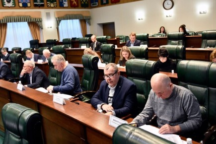 Комитет по аграрной политике и природопользованию под председательством Александра Кушнарёва рассмотрел проект закона «Об областном бюджете Тверской области на 2026 год и на плановый период 2027 и 2028 годов»