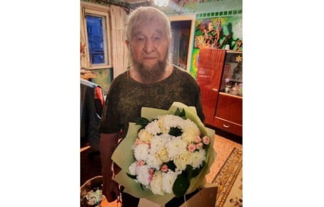 Временно исполняющий обязанности Губернатора Виталий Королев поздравил с 98-летием Почетного гражданина Тверской области, фронтовика Владимира Ивановича Каширина