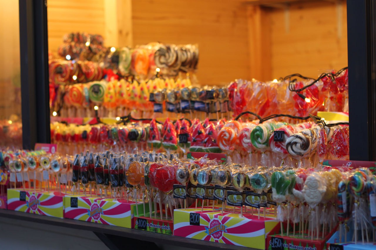 Рождественская ярмарка начала работу в центре Твери Рождественская ярмарка начала работу в центре Твери