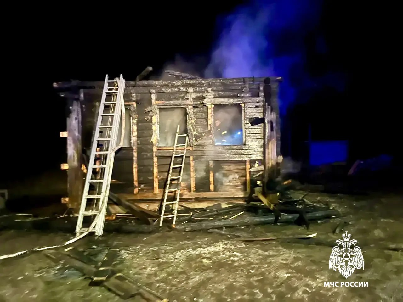 Двое детей погибли на пожаре в Тверской области