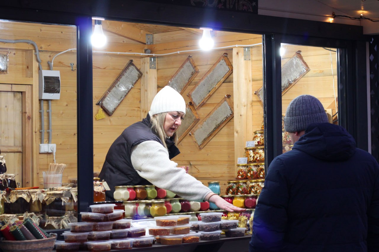 Рождественская ярмарка начала работу в центре Твери Рождественская ярмарка начала работу в центре Твери
