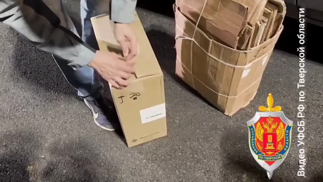 В Ржеве силовики пресекли распространение контрафактного алкоголя и табака