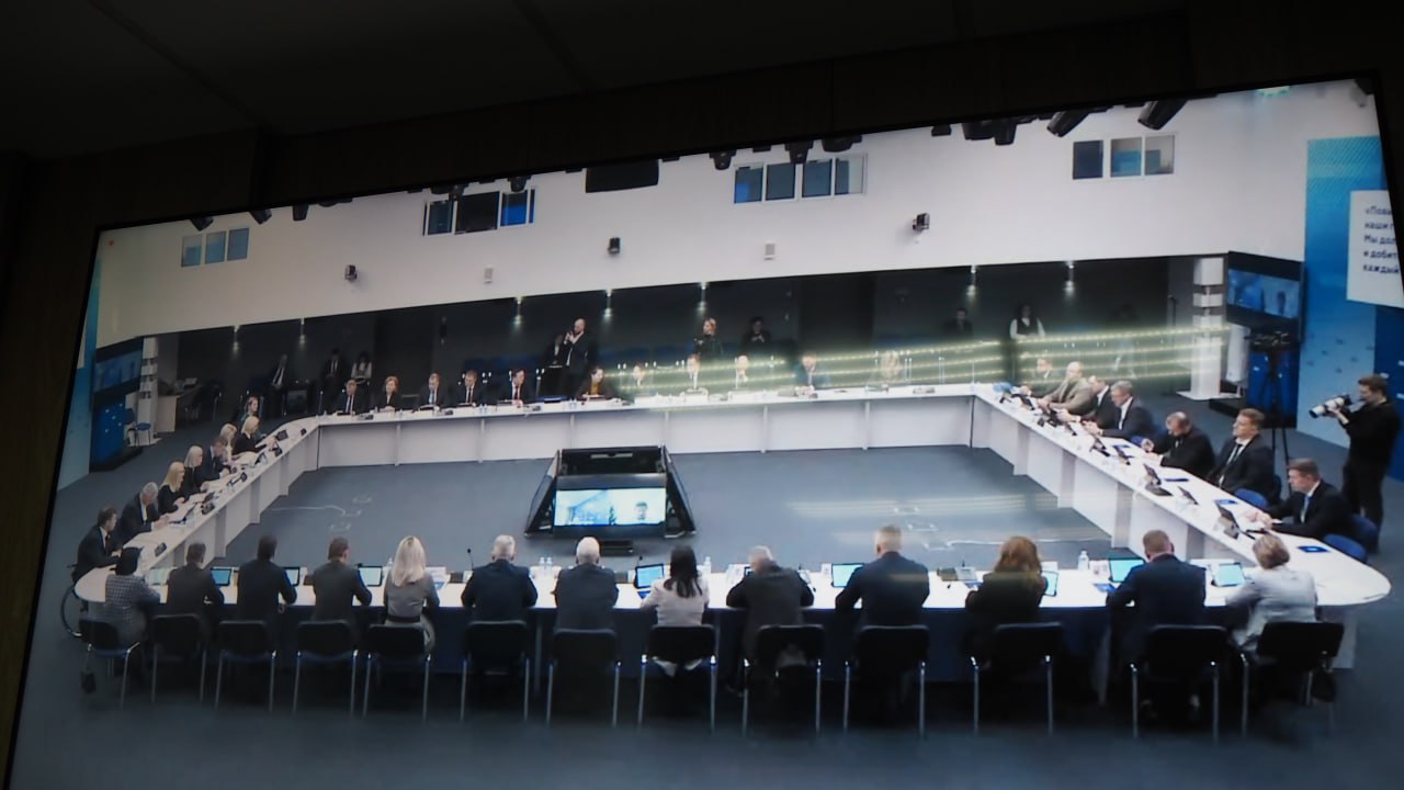 Заместитель председателя комитета по экономической политике и предпринимательству Ирина Шереметкер в режиме ВКС приняла участие в работе круглого стола «Развитие внутреннего туризма в Российской Федерации», который прошёл в... Заместитель председателя комитета по экономической политике и предпринимательству Ирина Шереметкер в режиме ВКС приняла участие в работе круглого стола «Развитие внутреннего туризма в Российской Федерации», который прошёл в...