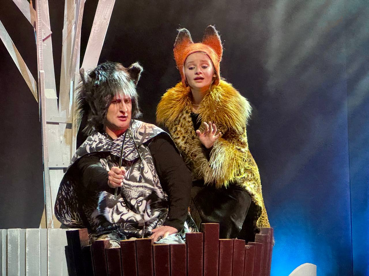 "Следуй за лисьим хвостом": новогодняя сказка для всей семьи в Тверском ТЮЗе "Следуй за лисьим хвостом": новогодняя сказка для всей семьи в Тверском ТЮЗе