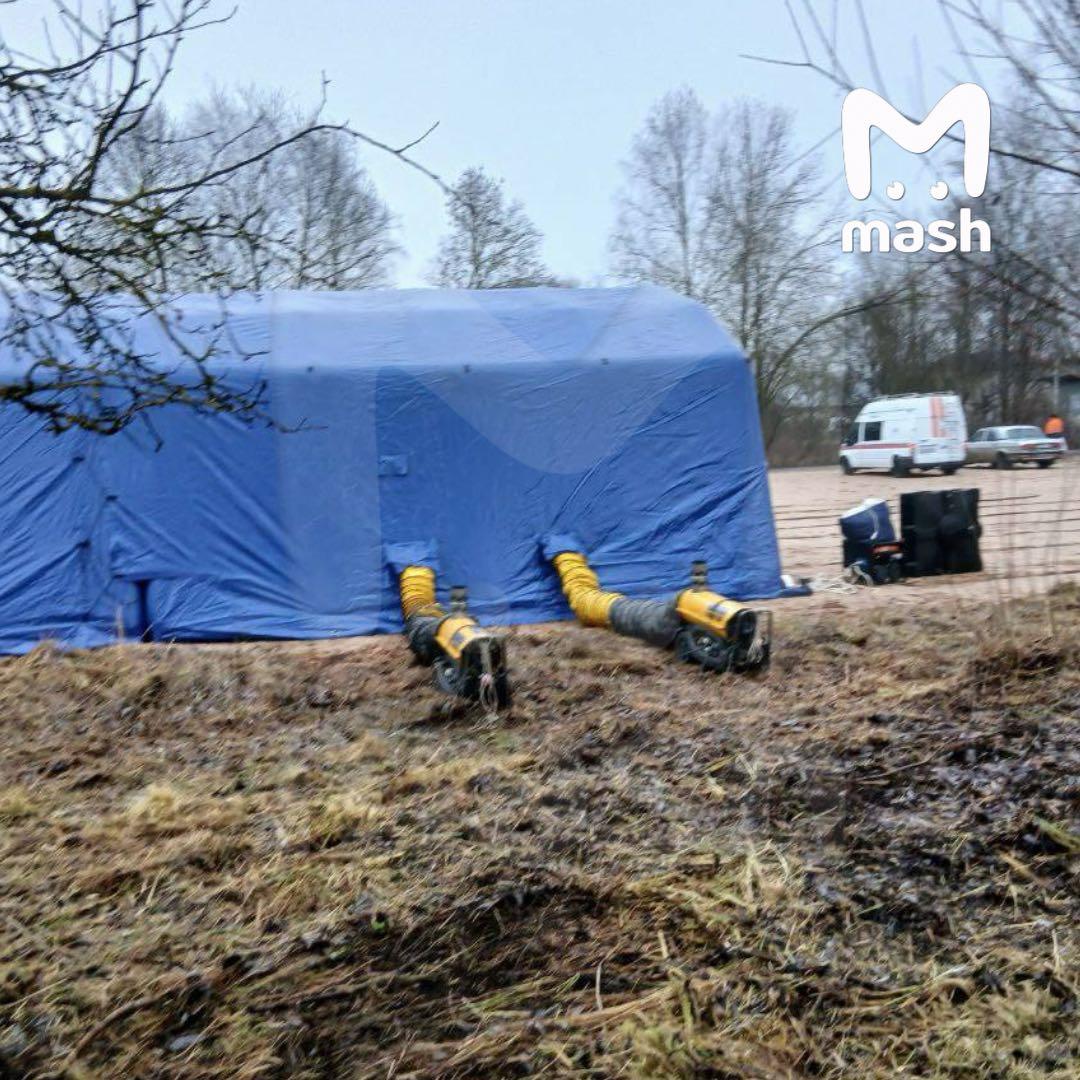 Мобильную баню установили в Торопце Тверской области — через сутки после сообщения на прямую линию с президентом и публикации Mash Мобильную баню установили в Торопце Тверской области — через сутки после сообщения на прямую линию с президентом и публикации Mash