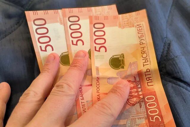 Как изменится график выплат пенсий в декабре 2025 года?