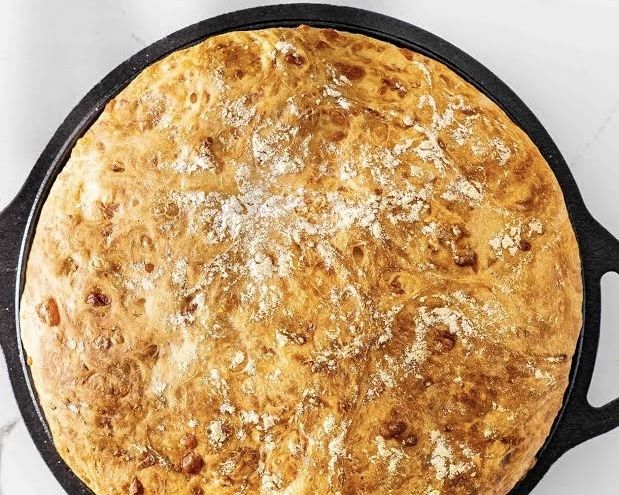 Как быстро испечь хлеб на сковороде: простые рецепты для домашней кухни