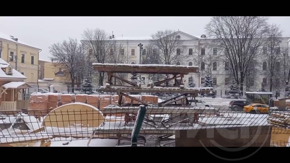 Стало известно, как к новому году выросла колокольня главного храма Твери