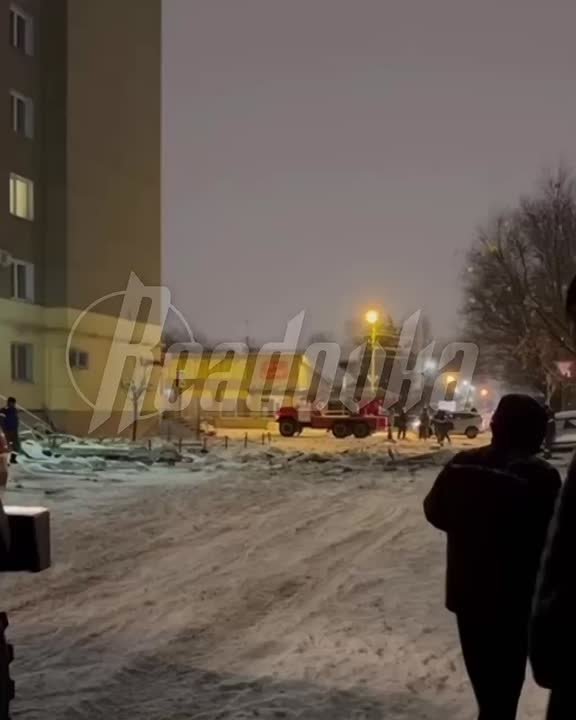 Один человек погиб при попадании БПЛА в окна девятиэтажки в Твери