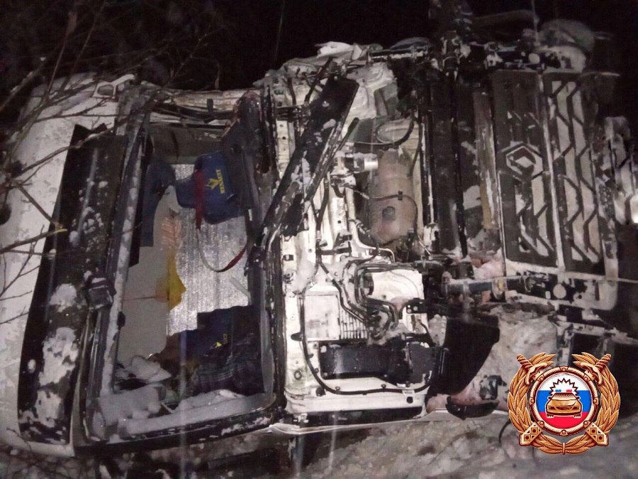 В Торопецком округе столкнулись два большегруза, есть пострадавший