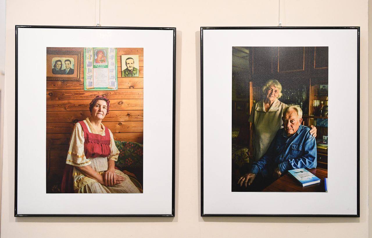 В Твери на площадке Музейно-выставочного центра им. Л. Чайкиной открылась выставка фотографии «Тверские карелы» В Твери на площадке Музейно-выставочного центра им. Л. Чайкиной открылась выставка фотографии «Тверские карелы»