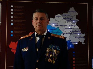 ���� ��������: �������� ����������� � � ������� ������������� 90-� � �������� "�������� ���������"