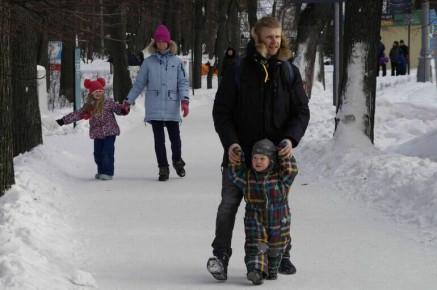 Кто знает, что впереди: уход за детьми может войти в пенсионный стаж