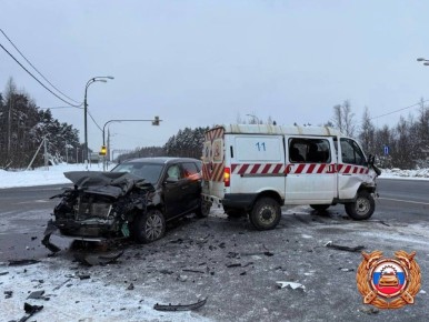 Нарушение ПДД привело к столкновению авто в Вышневолоцком округе