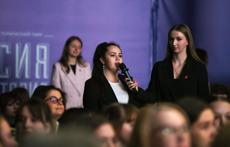 Студенты Верхневолжья рассказали, чем запомнился диалог с главой региона Студенты Верхневолжья рассказали, чем запомнился диалог с главой региона