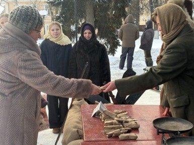 В Кашинском округе молодежь провела акцию «Блокадный хлеб Ленинграда»