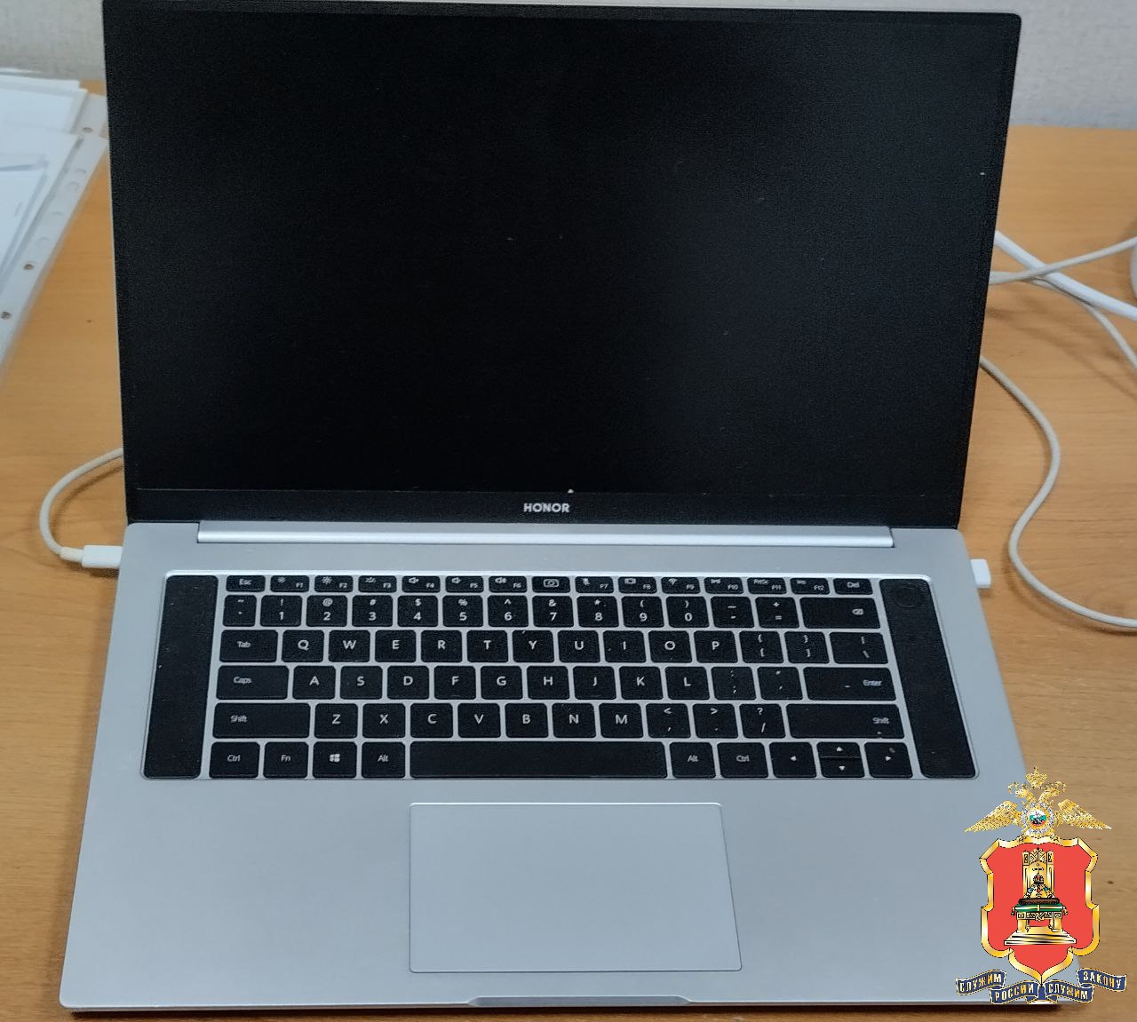 Торопецкие оперативники разыскали злоумышленника, похитившего чужие вещи в рейсовом автобусе Торопецкие оперативники разыскали злоумышленника, похитившего чужие вещи в рейсовом автобусе