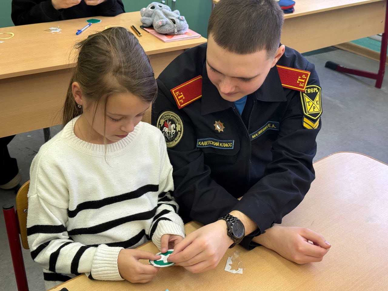 В Твери сотрудники Госавтоинспекции провели памятную акцию «Блокадный светлячок» В Твери сотрудники Госавтоинспекции провели памятную акцию «Блокадный светлячок»