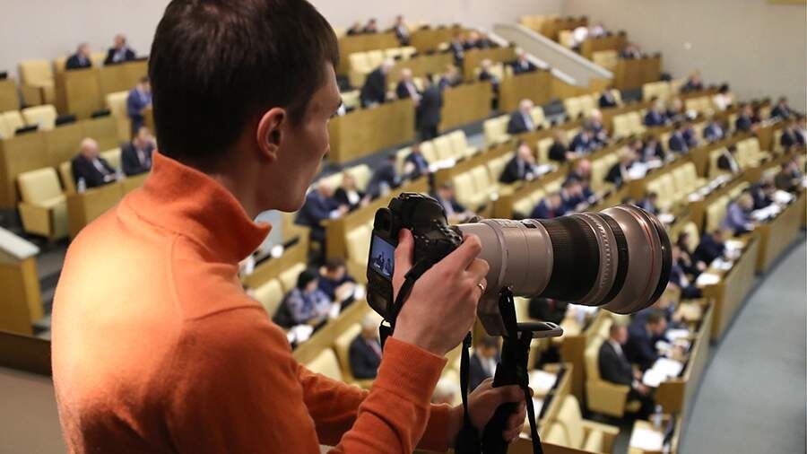 Госдума прокомментировала новый запрет на съемку депутатов