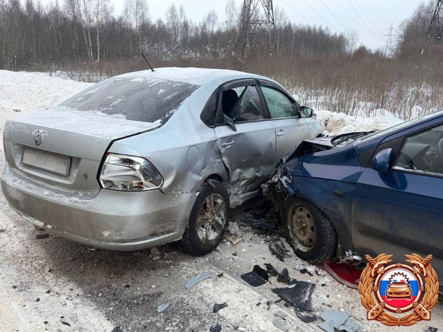 В Конаковском округе столкнулись четыре авто, есть пострадавшие В Конаковском округе столкнулись четыре авто, есть пострадавшие