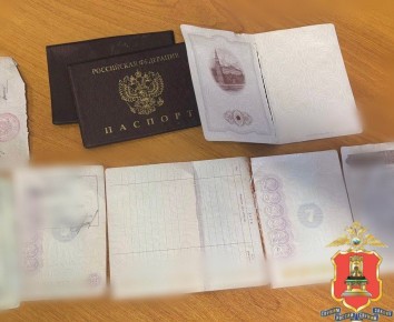 В Западной Двине ревнивец порвал паспорт своей сожительницы, чтобы удержать её