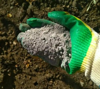 Почему золу не стоит выбрасывать