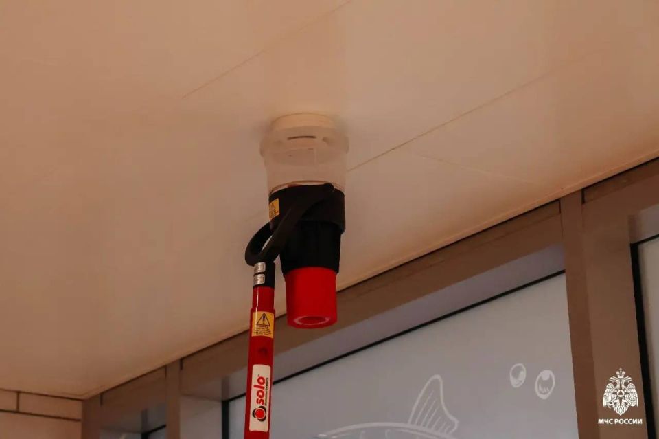 Специалисты ИПЛ Тверской области провели проверку работоспособности системы пожарной сигнализации с запуском системы оповещения и управления эвакуацией людей при пожаре