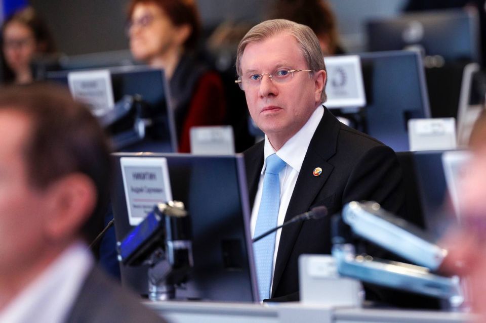 Виталий Савельев: Испытания первого отечественного высокоскоростного поезда начнутся в 2027 году