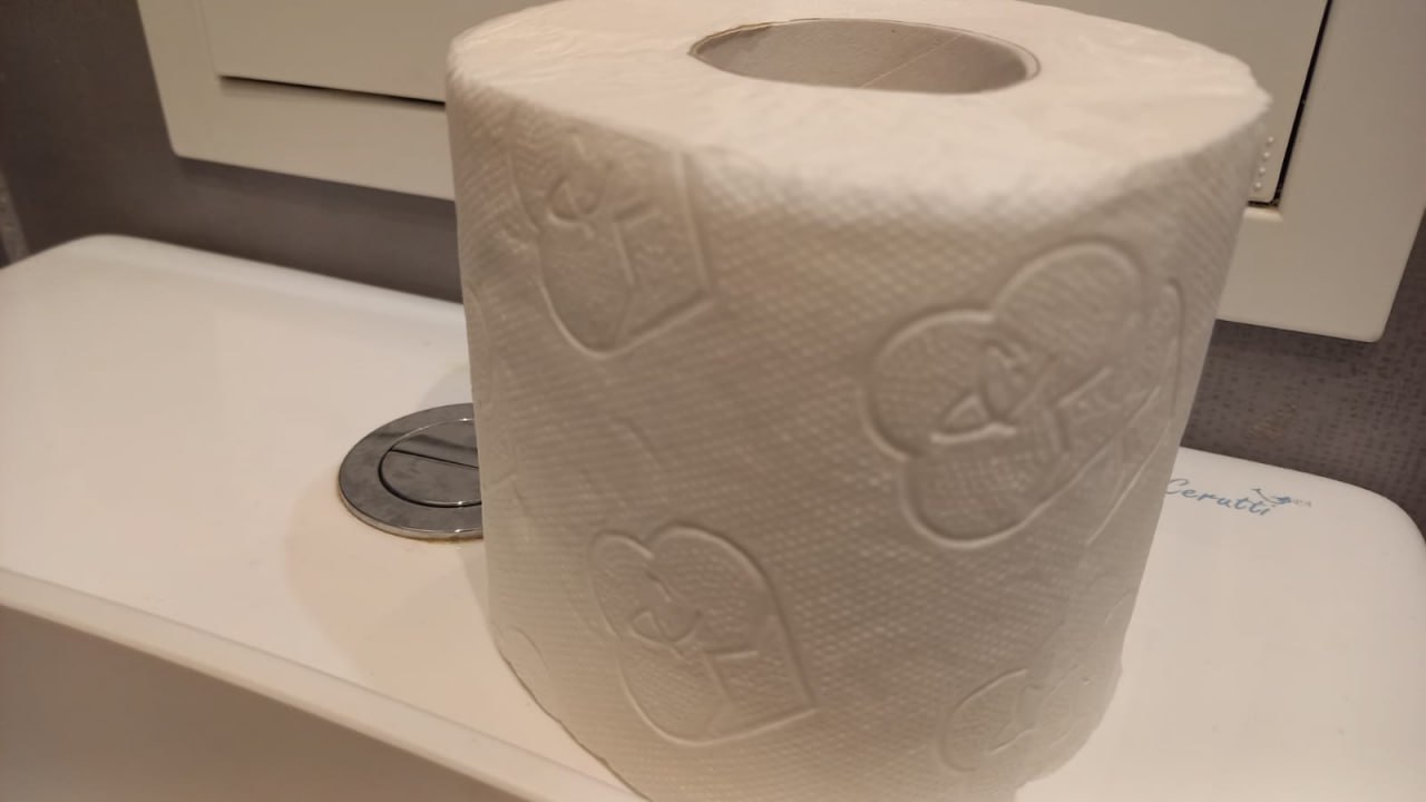 В Тверской области мужчина отсудил компенсацию за травму ягодиц в туалете ТРЦ