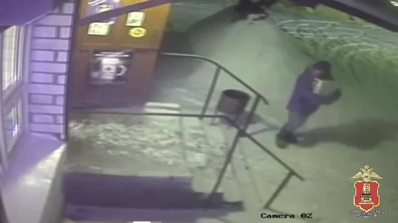 О вреде алкоголя: двое жителей Западнодвинского округа решили затариться пенным перед выходными и стали фигурантами уголовного дела