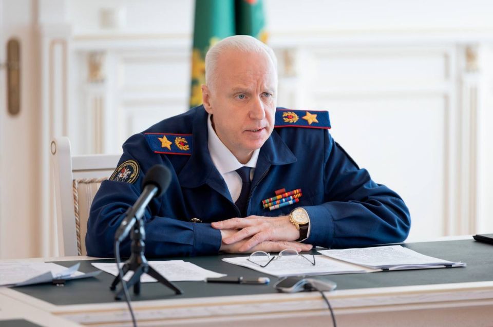 Председатель СК России провел оперативное совещание по вопросам расследования преступлений, совершенных в отношении несовершеннолетних