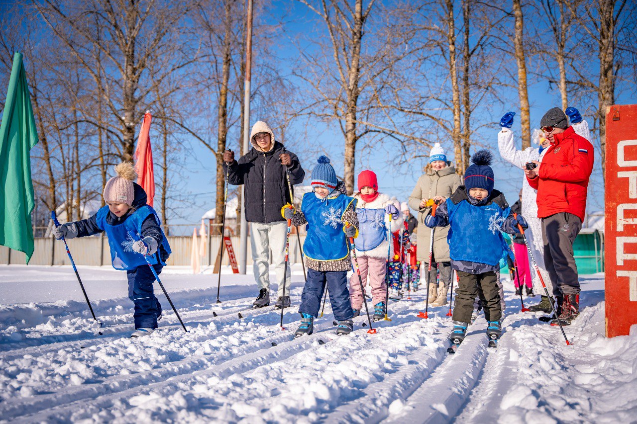 Дошколята из Лихославля соревновались на лыжне Дошколята из Лихославля соревновались на лыжне