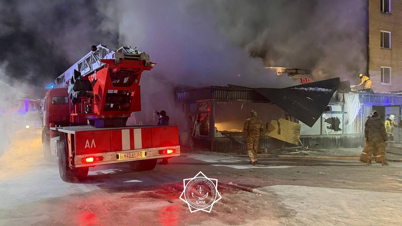 Шесть человек погибли, еще около 20 пострадали при взрыве газа в кафе в казахстанском Щучинске, сообщили в региональном департаменте по ЧС Акмолинской области Шесть человек погибли, еще около 20 пострадали при взрыве газа в кафе в казахстанском Щучинске, сообщили в региональном департаменте по ЧС Акмолинской области