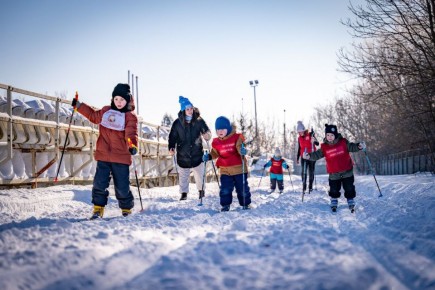 Дошколята из Лихославля соревновались на лыжне
